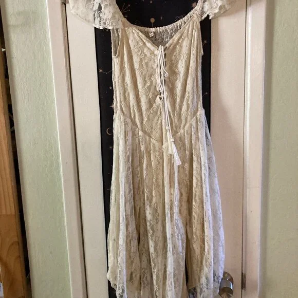 Spell White Lace-Up Midi Dress - Picture 2 of 4